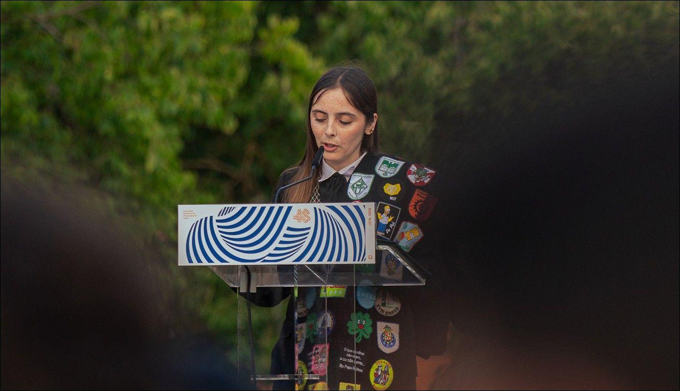 48º Aniversário AAUAv: Joana Regadas critica falta de equidade em ensino “centrado nas avaliações” 