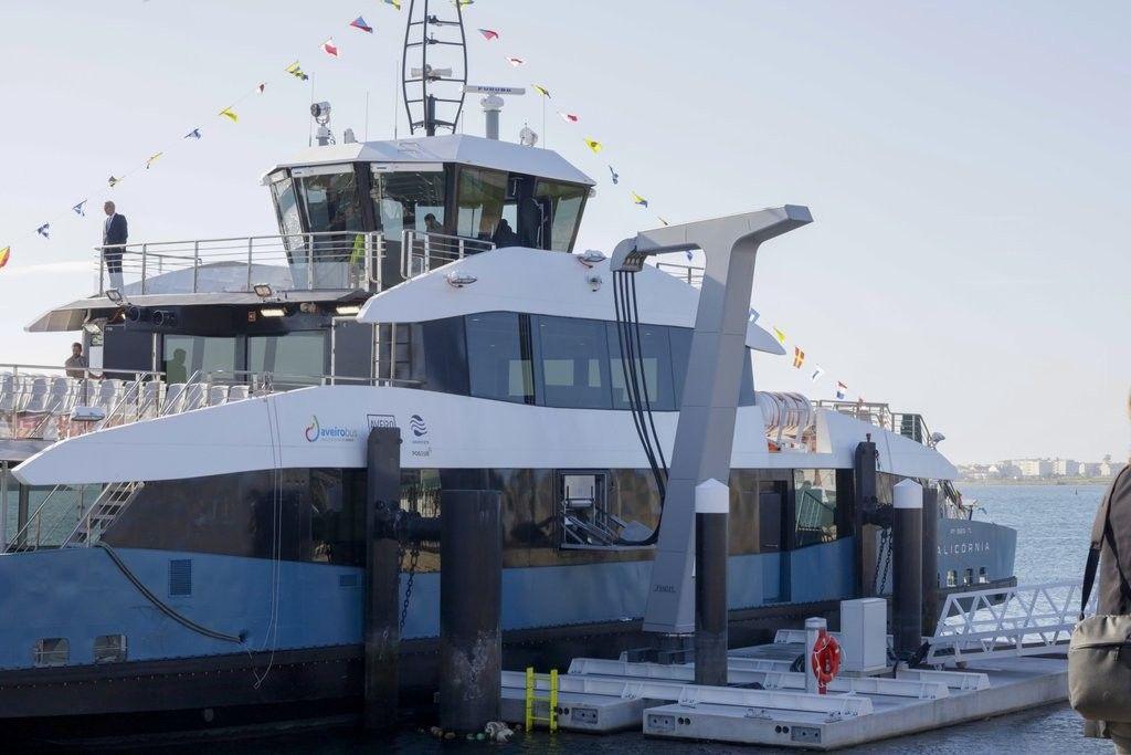 São Jacinto: PS quer redução “ambiciosa” do passe mensal de transporte de automóveis no ferry