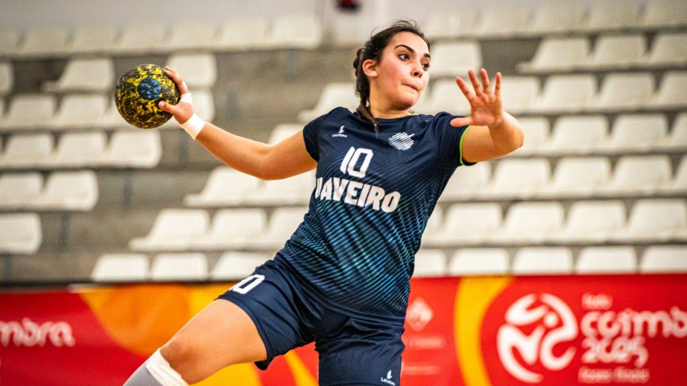 AAUAv/UA: Andebol feminino conquista bronze nos CNU em Coimbra