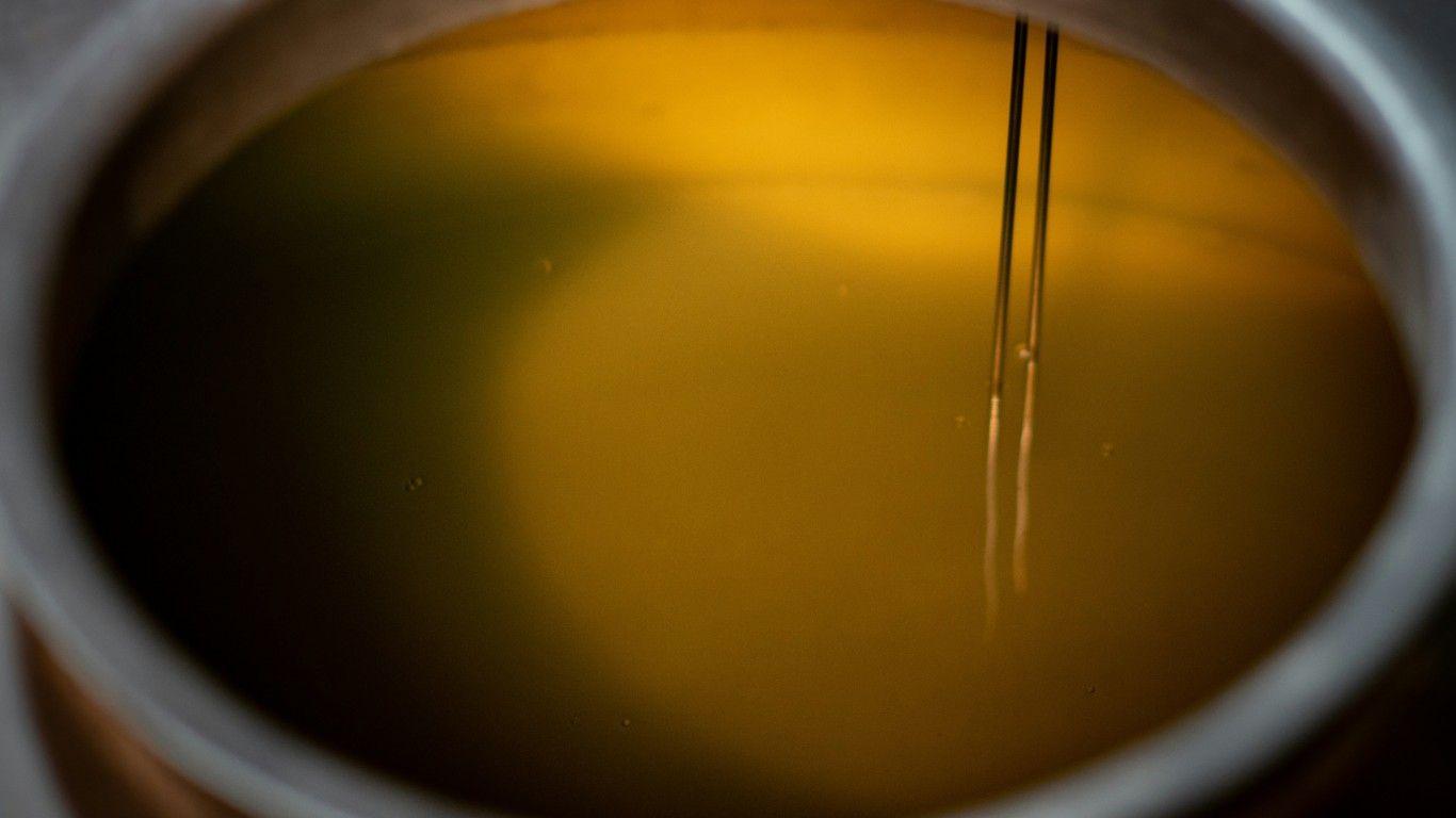 ASAE desmantela fraude com óleo alimentar e apreende material de 82.500 euros