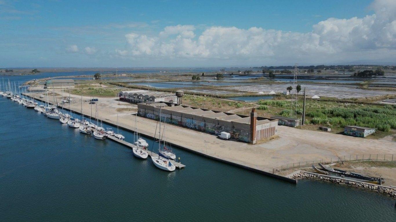 IL propõe “novo centro de vida urbana” na antiga lota e recusa mais “luxo à beira-ria”