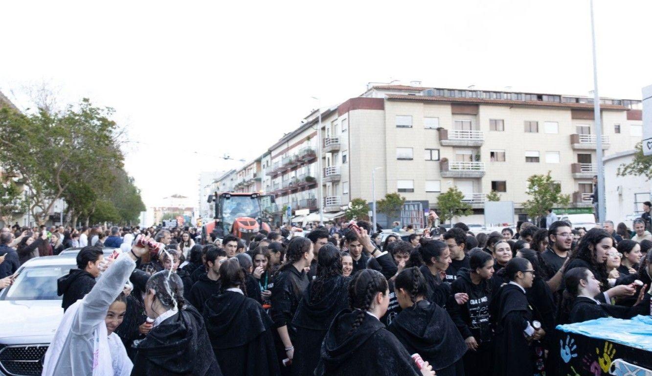 Desfile do Enterro motiva cortes no trânsito em Aveiro