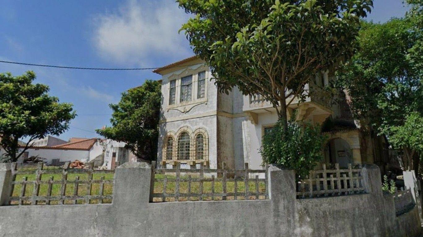 Demolição da antiga sede da CERCIAV pode avançar, apesar de Alberto Souto aguardar julgamento