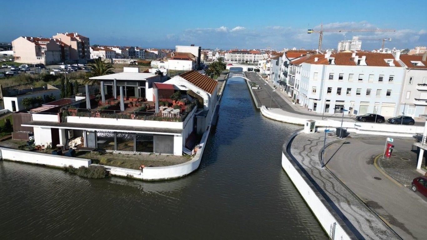 CMA aprova Plano de Pormenor do Cais do Paraíso perante coro de críticas da oposição