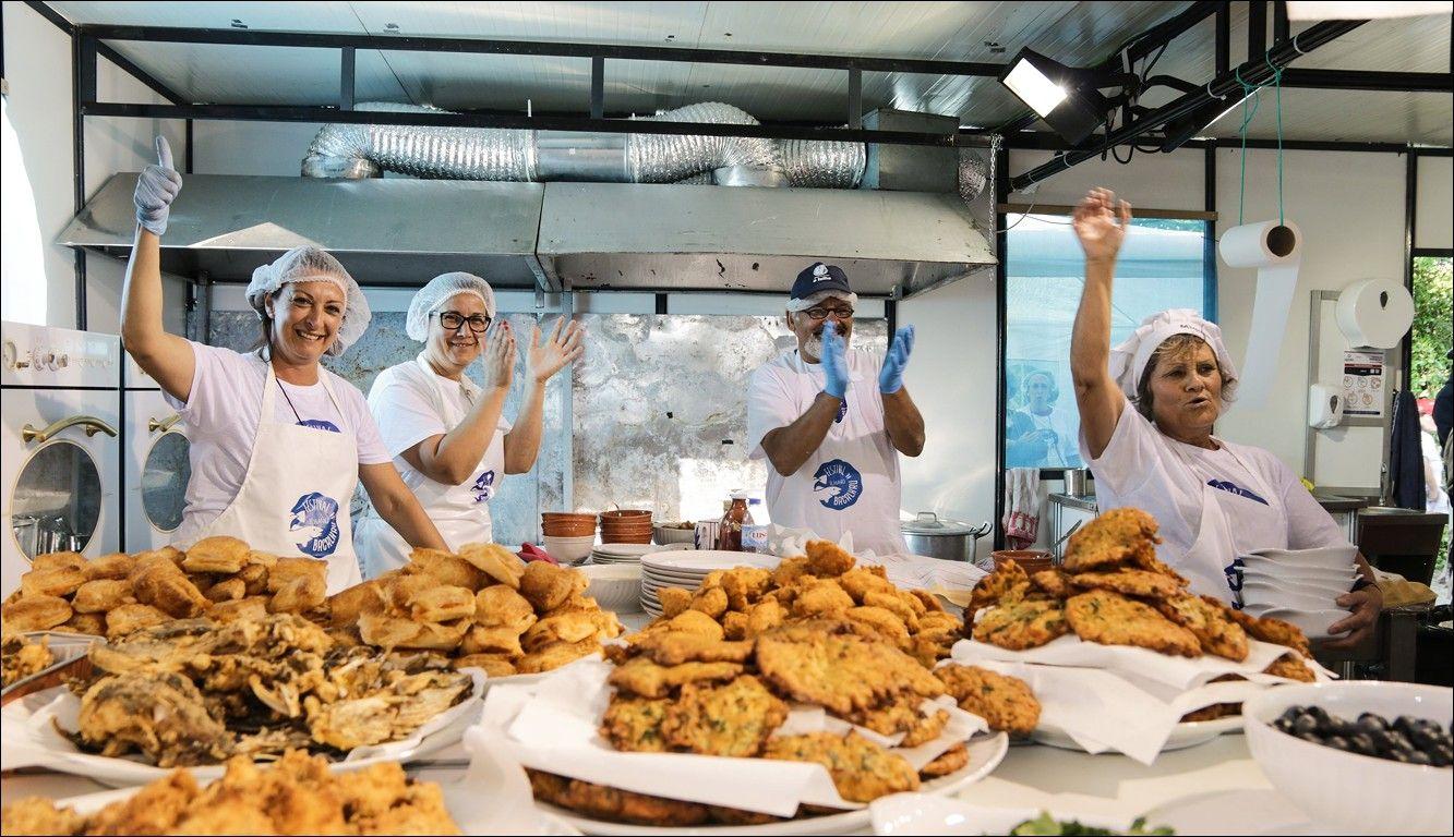 Gabriel o Pensador, Delfins e Carolina Deslandes no Festival do Bacalhau em Ílhavo
