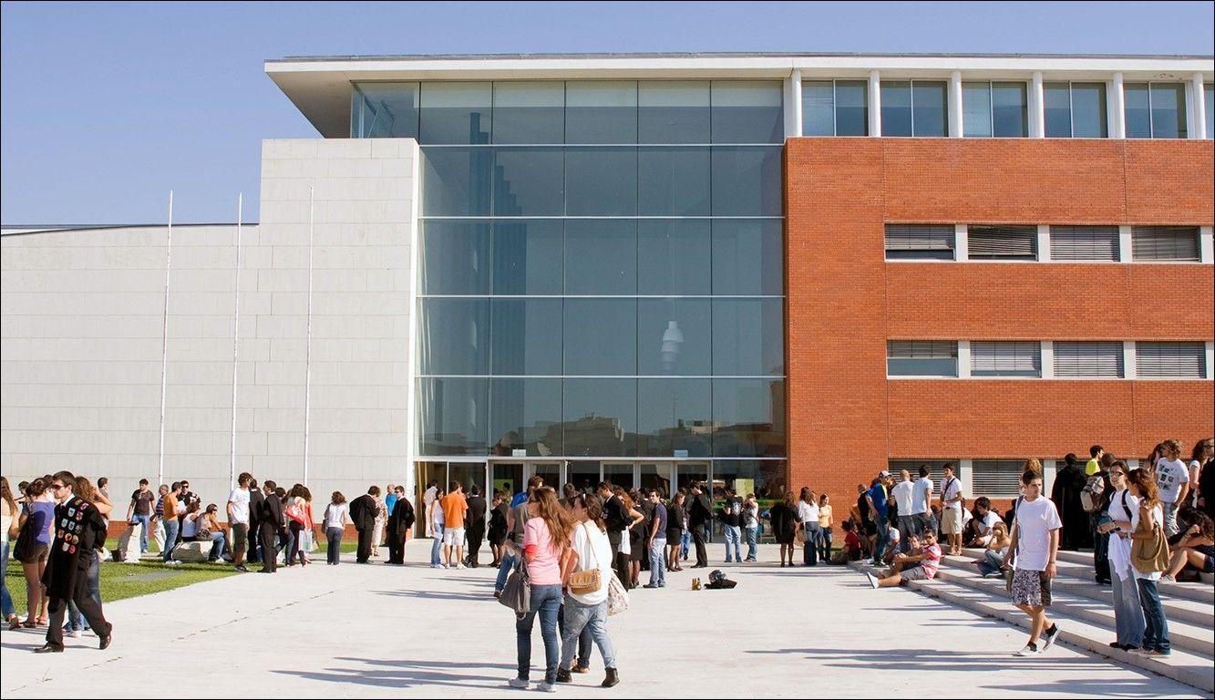 Candidaturas abertas para Cursos Livres de Línguas na UA