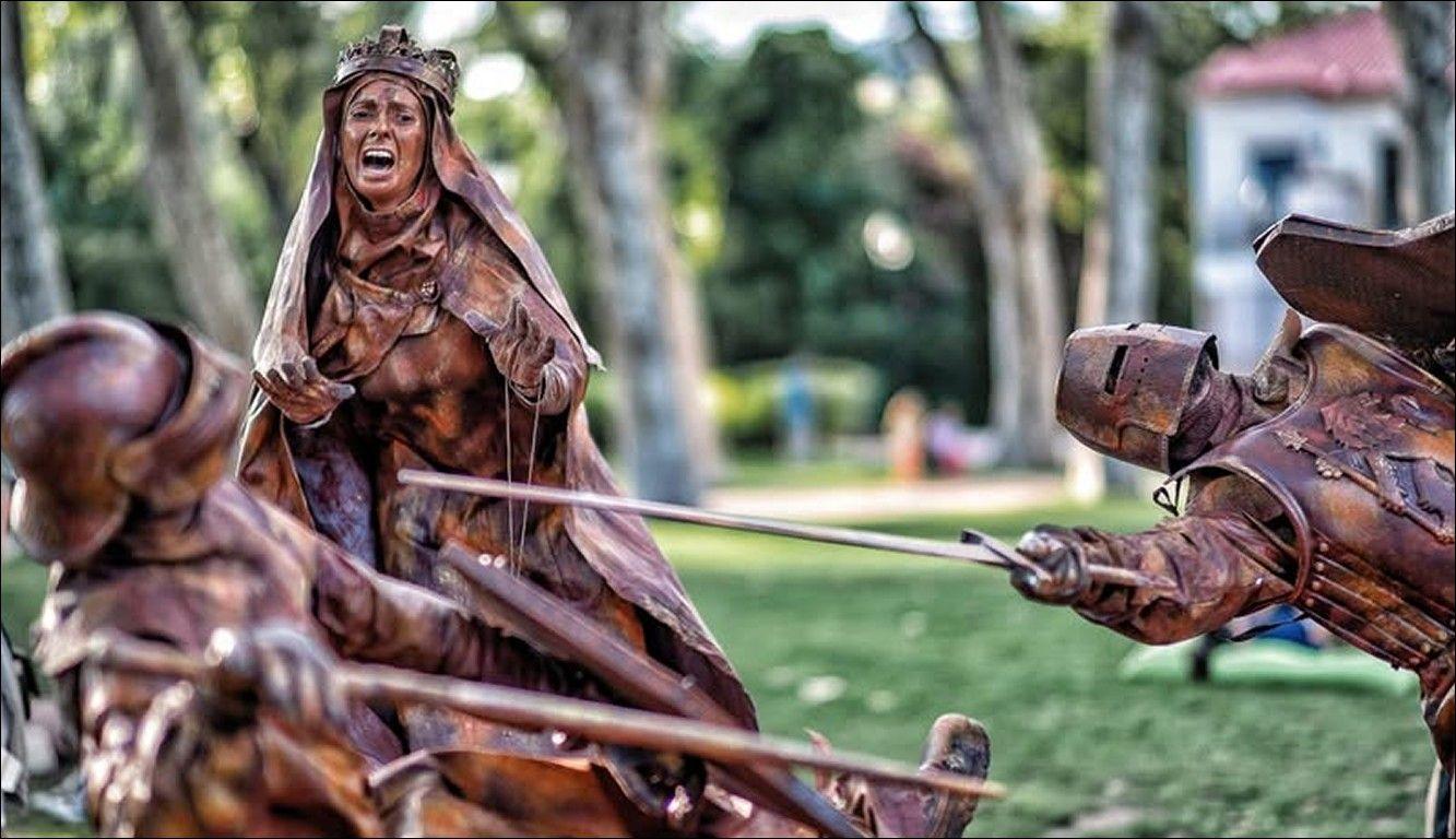 Estátuas vivas “invadem” o Luso, na Mealhada, com presença de recordista mundial
