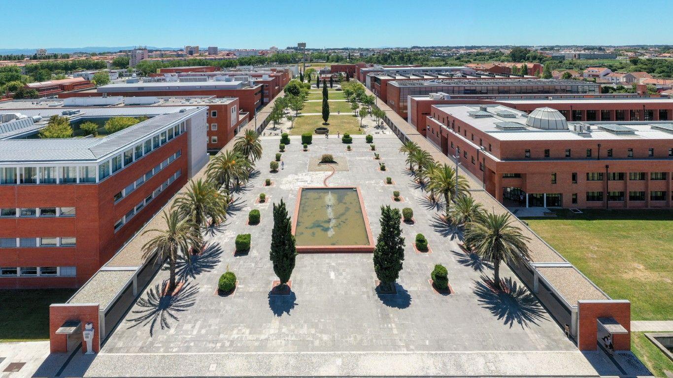 Há menos dez mil candidatos ao ensino superior no último dia da primeira fase do concurso de acesso