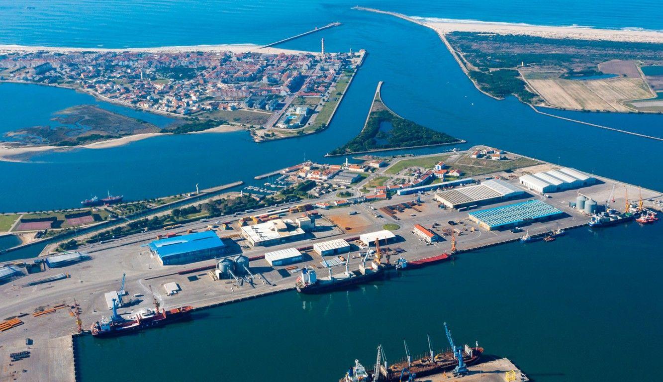 Detido à entrada do Porto de Aveiro homem procurado por autoridades italianas