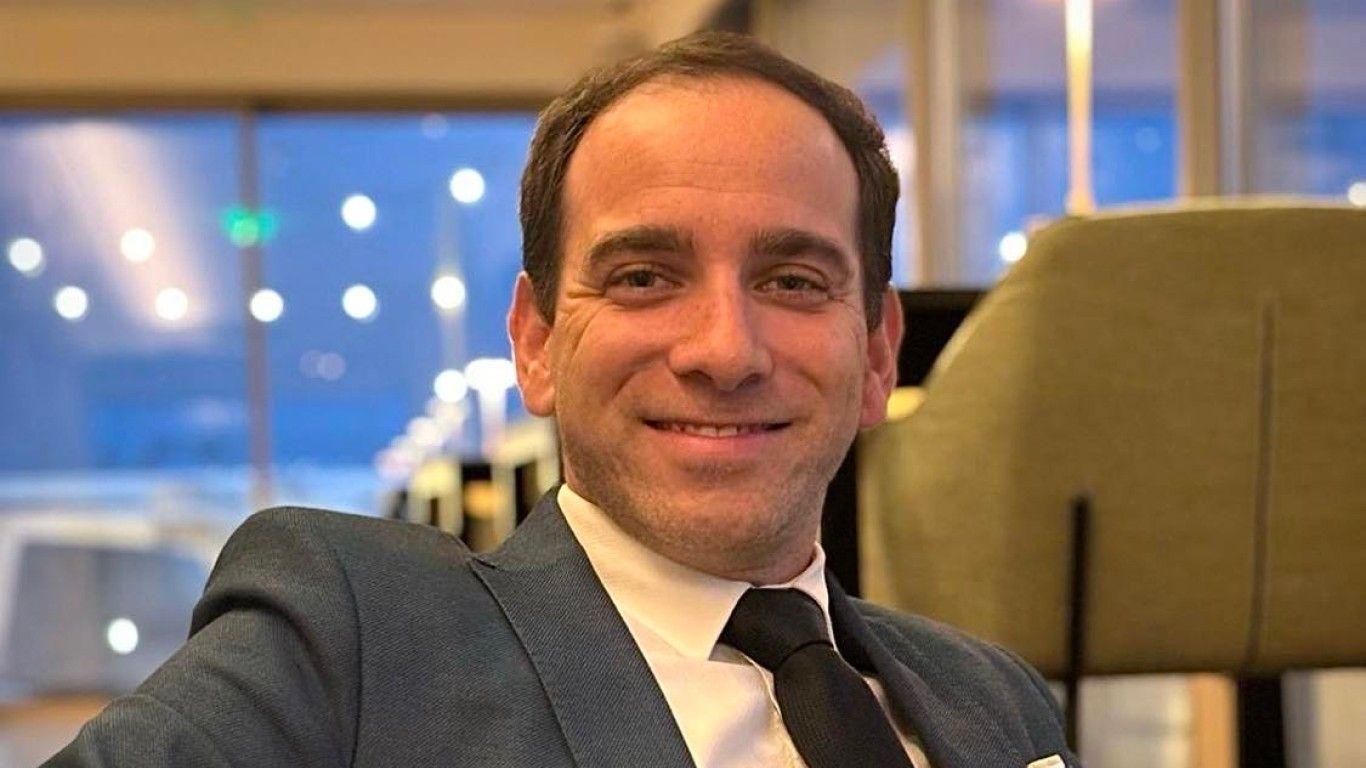 PS-Aveiro enfrenta divisões em Cacia: Rui Carneiro não assume apoio a Alberto Souto