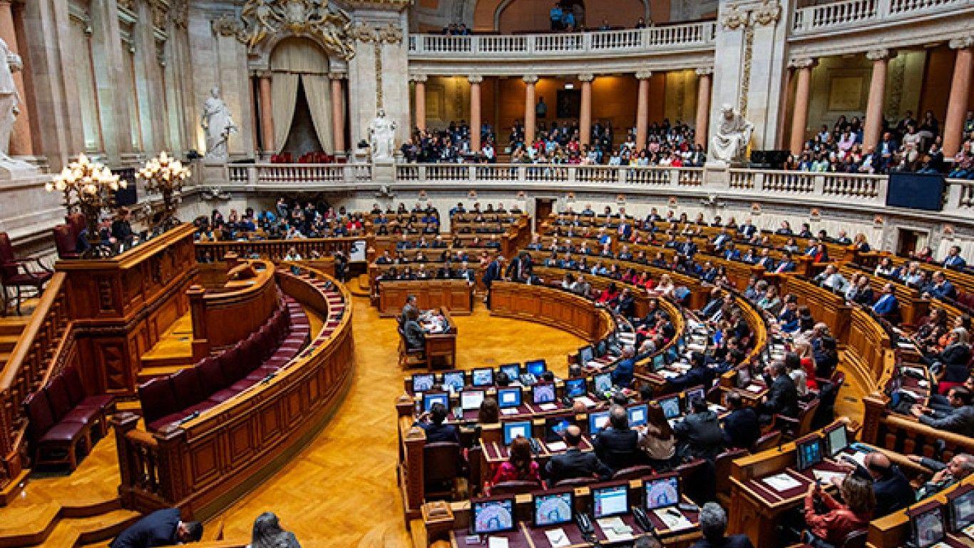 DCSPT-UA, Ria e AAUAv lançam concurso de previsão eleitoral das próximas legislativas 2025