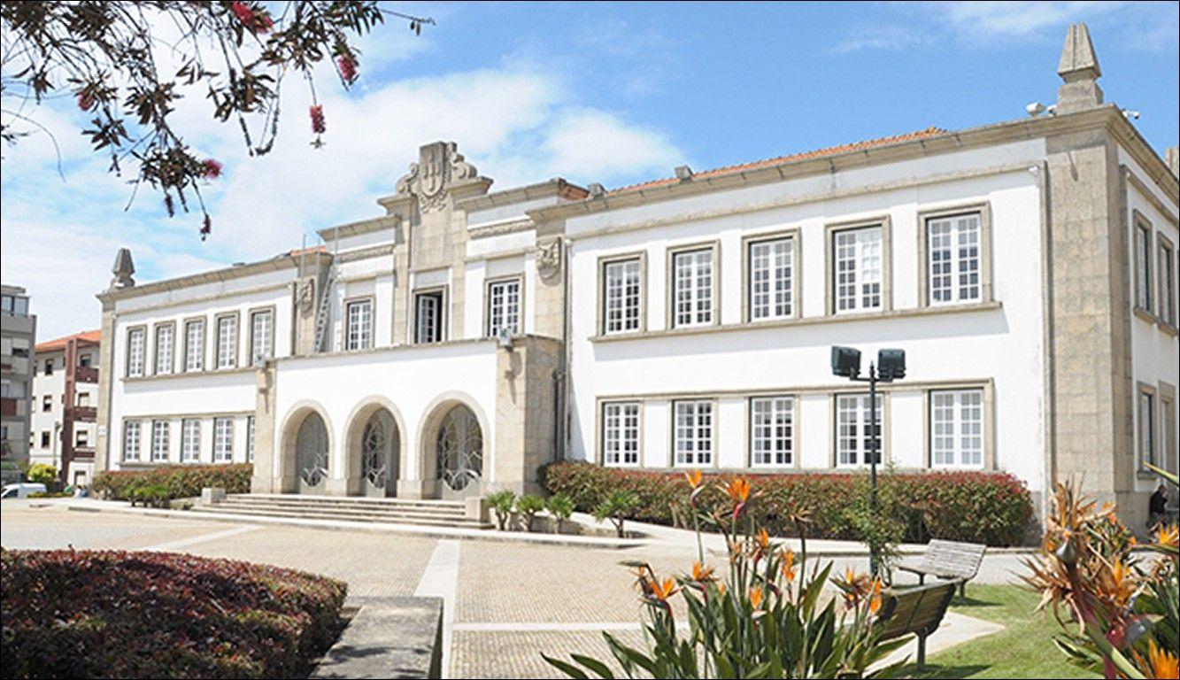 Câmara de Espinho com 190 mil euros para executar 146 ramais de água e saneamento