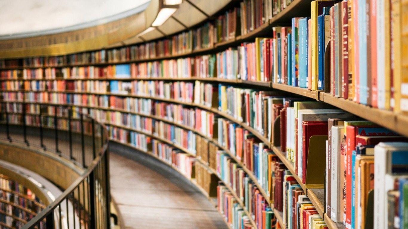 Cheque-livro deve avançar esta semana mas iniciativa do e-book tem de ser "estudada"
