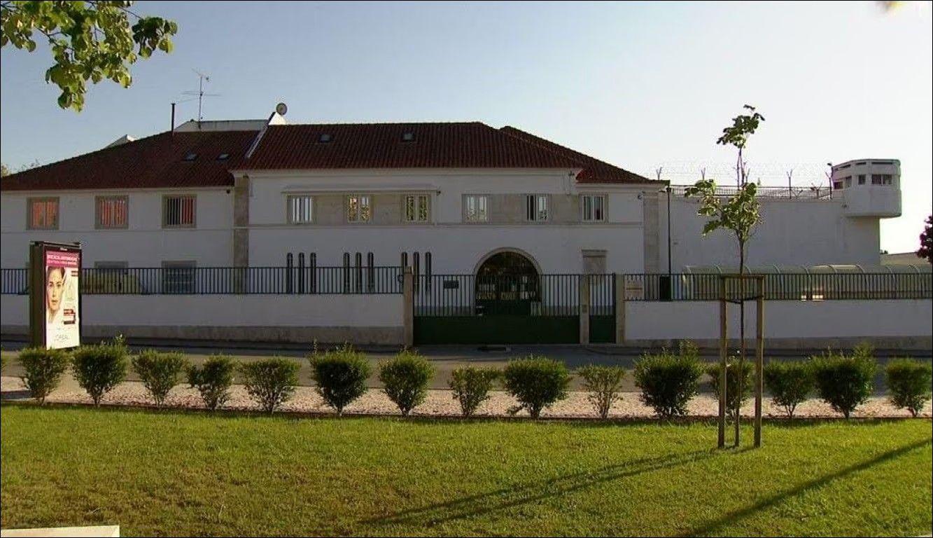 Aveiro: Guardas prisionais convocam greve pela melhoria das condições de segurança  