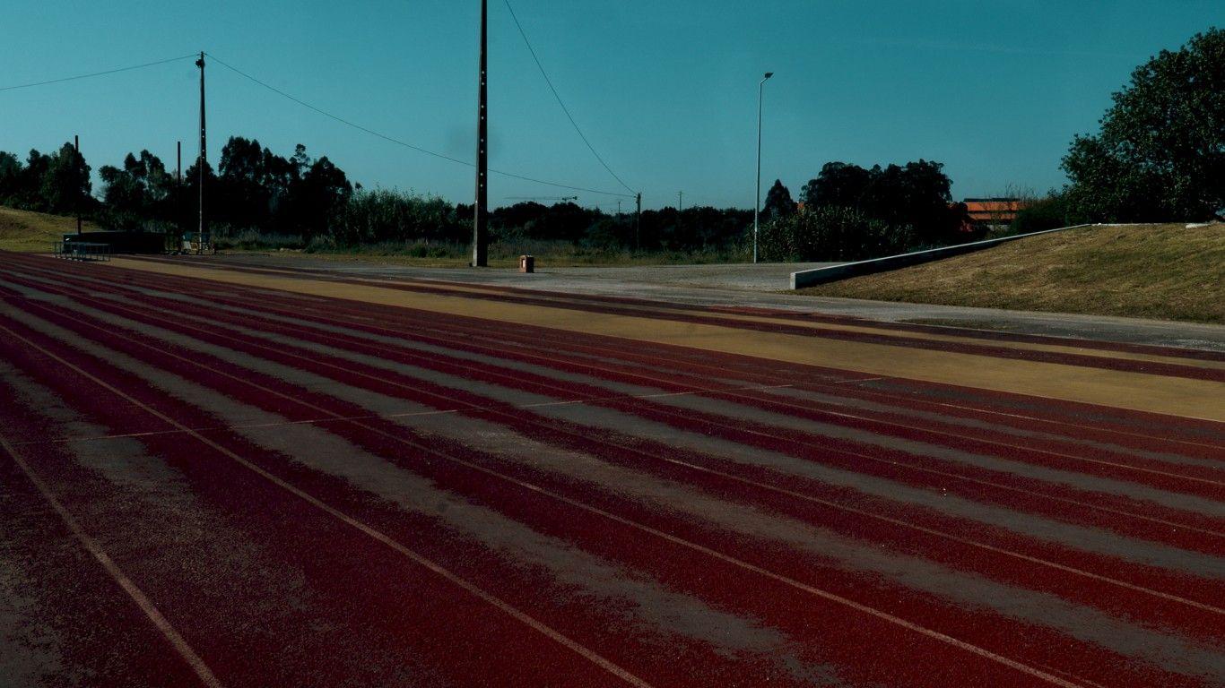 Prometida, construída, degradada: a história da pista de atletismo de Aveiro