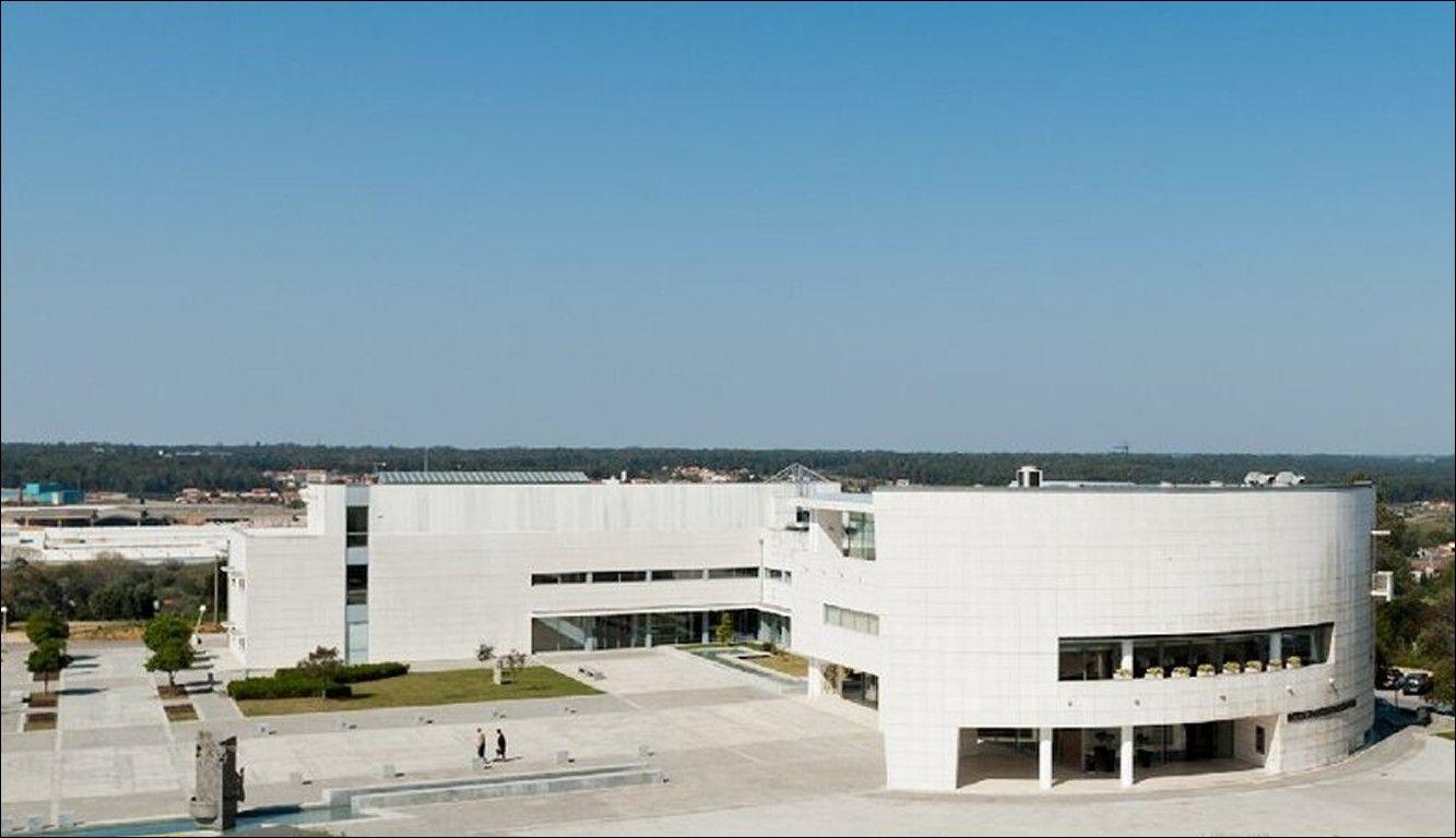 Oliveira do Bairro comparticipa a 100% cadernos de fichas de alunos do 1.º ciclo