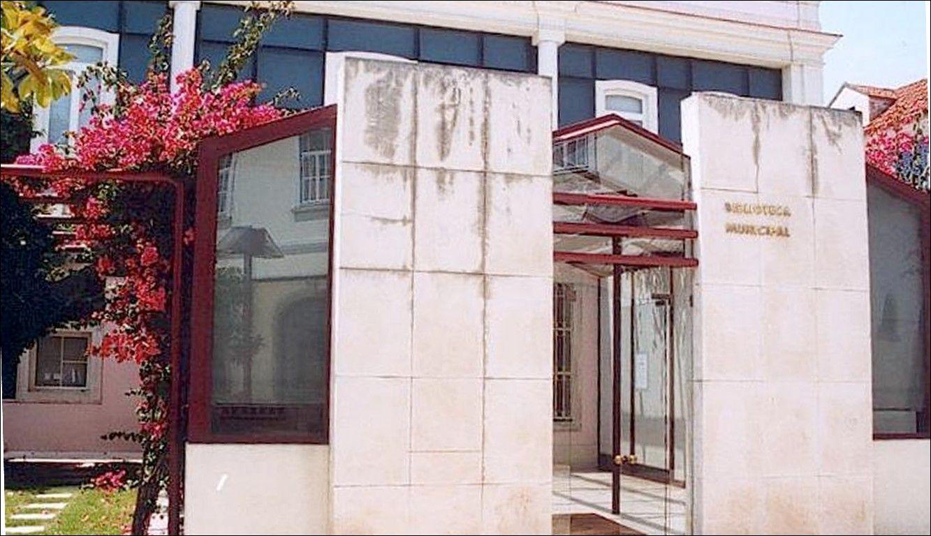 Começou a remodelação do antigo edifício da Biblioteca Municipal que dará origem a novo museu 