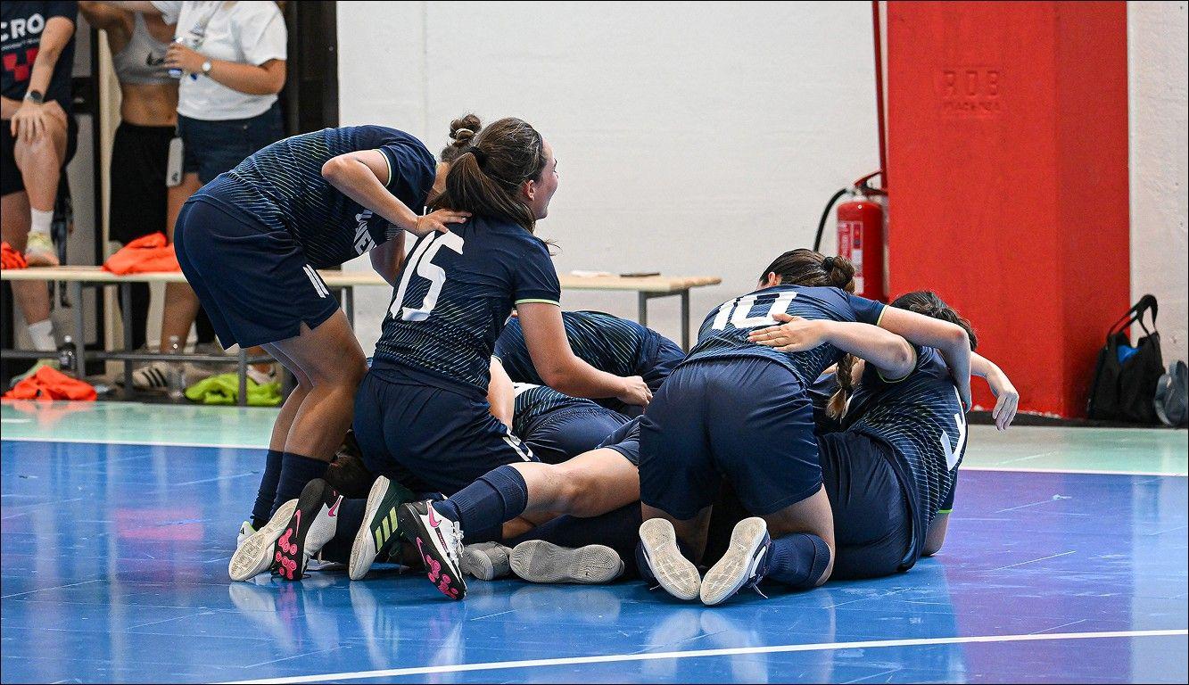 Salerno: Futsal feminino do UAveiro segura lugar inédito na final europeia universitária