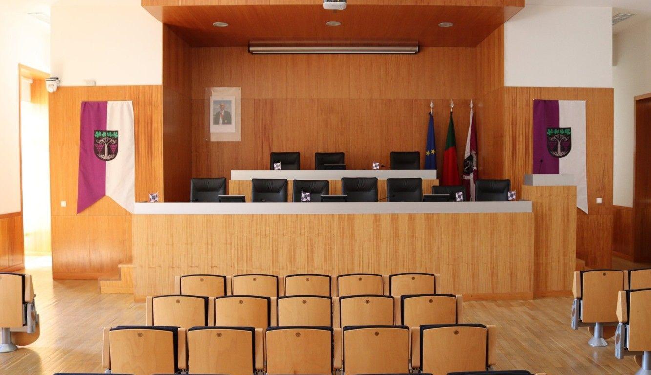 Assembleia Municipal de Anadia rejeita pedido de empresa para extração de inertes
