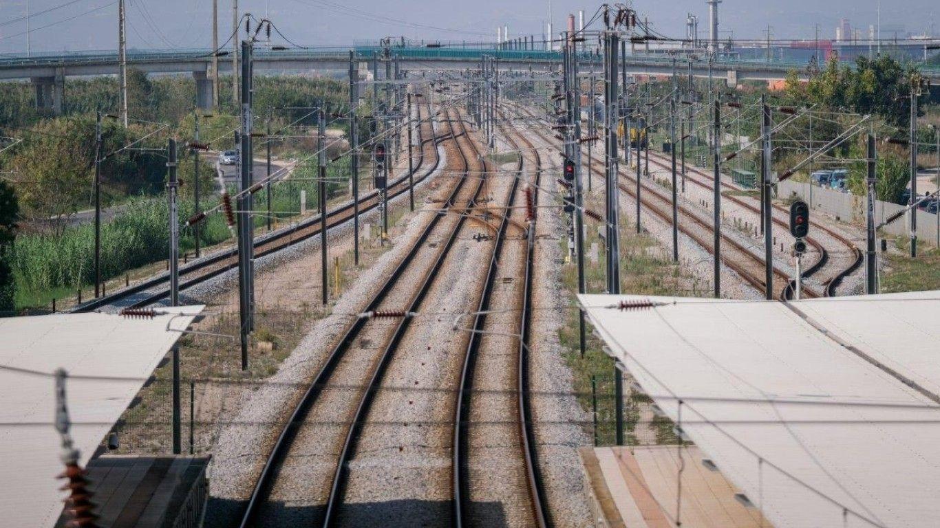 LusoLav desculpa-se em Espinho mas quer abordar afetados pelo TGV pré-relatório final