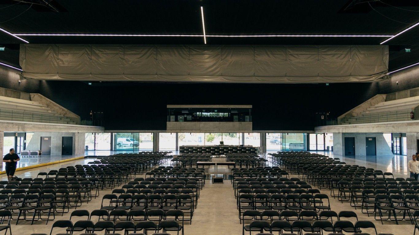 Ribau Esteves diz que Nave da UA “é ilegal” e rejeita comparação com novo pavilhão municipal