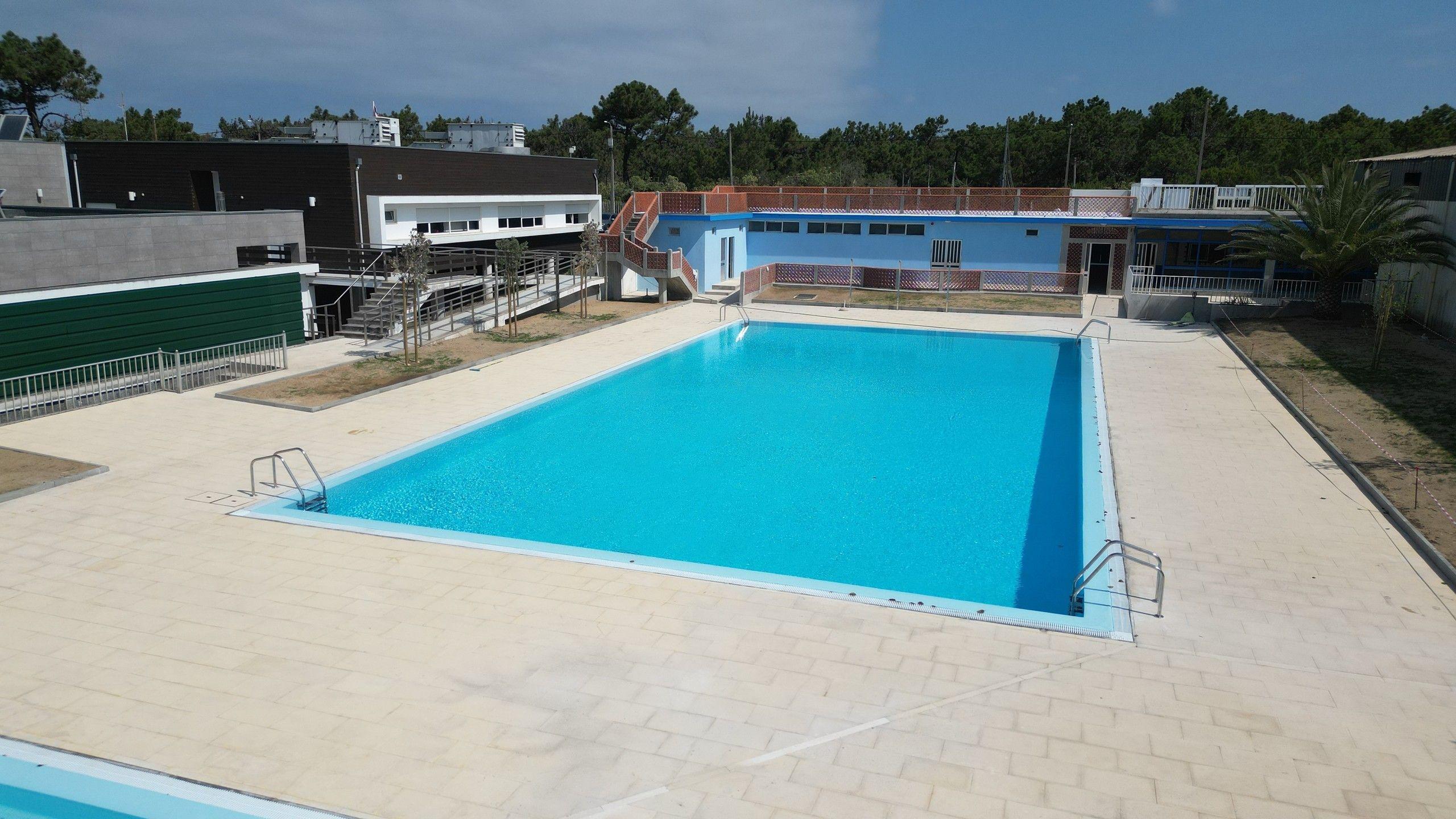 Câmara de Aveiro avança que Piscina de São Jacinto ultrapassou 5.000 utilizações no verão de 2026